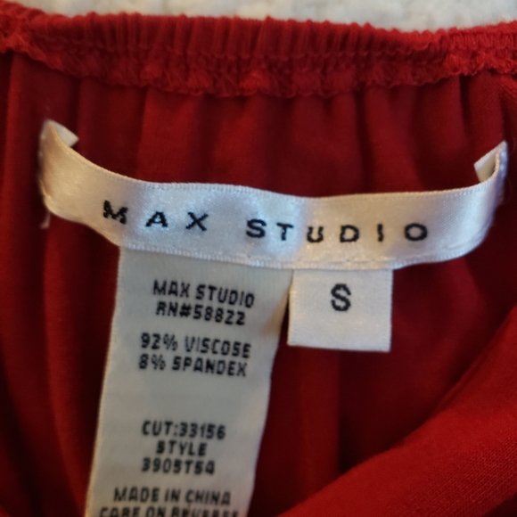 Red Maxi dress. S - Picture 9 of 11